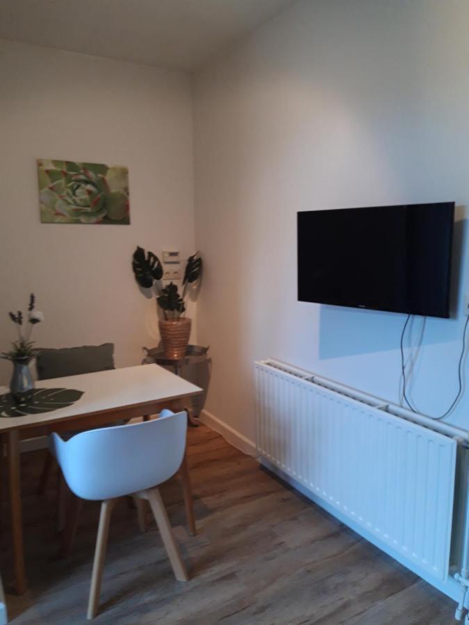 Vakantiewoning 100M Van Het Strand Met 1 Slaapkamer เวชต์คาเปลเล ภายนอก รูปภาพ